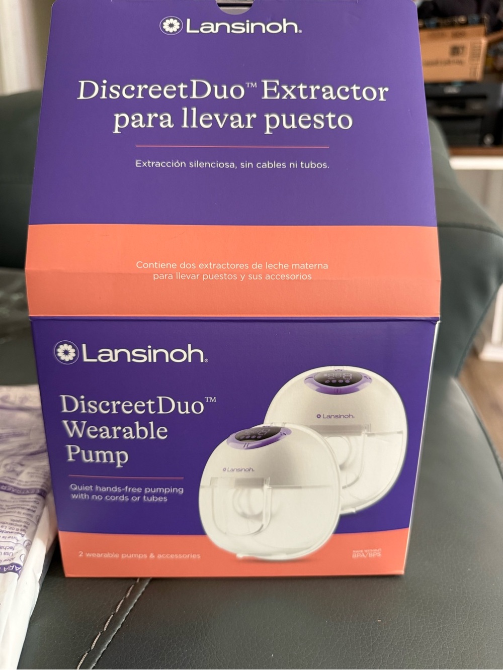 Hands free breast pump